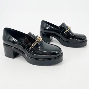 NWB Chanel Black Shiny Patent Calfskin Logo Loafer Moccasin FW2024 size EU 37